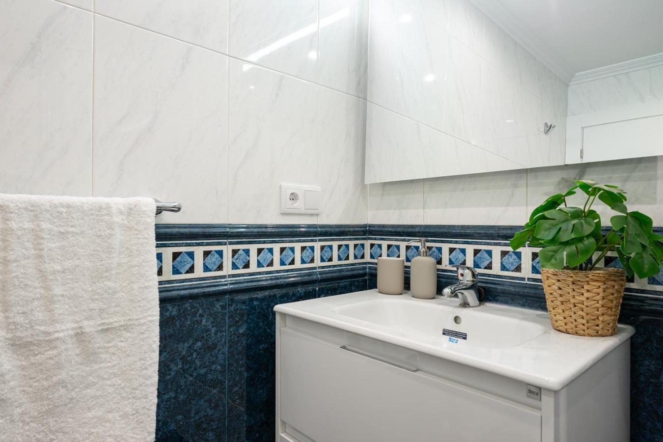 Apartamento Tres Mares Gijón Kültér fotó
