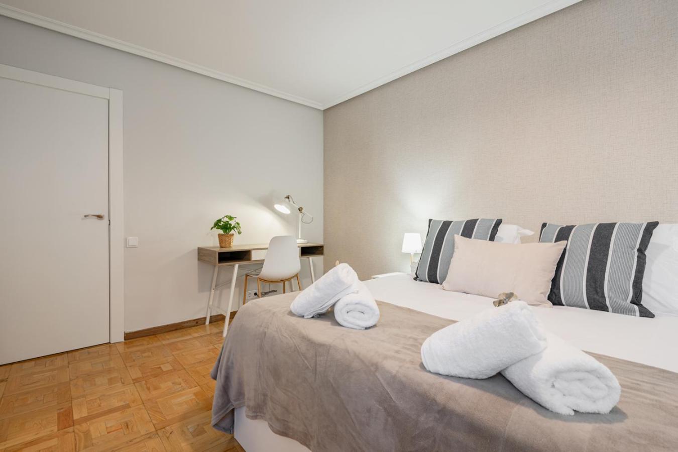 Apartamento Tres Mares Gijón Kültér fotó